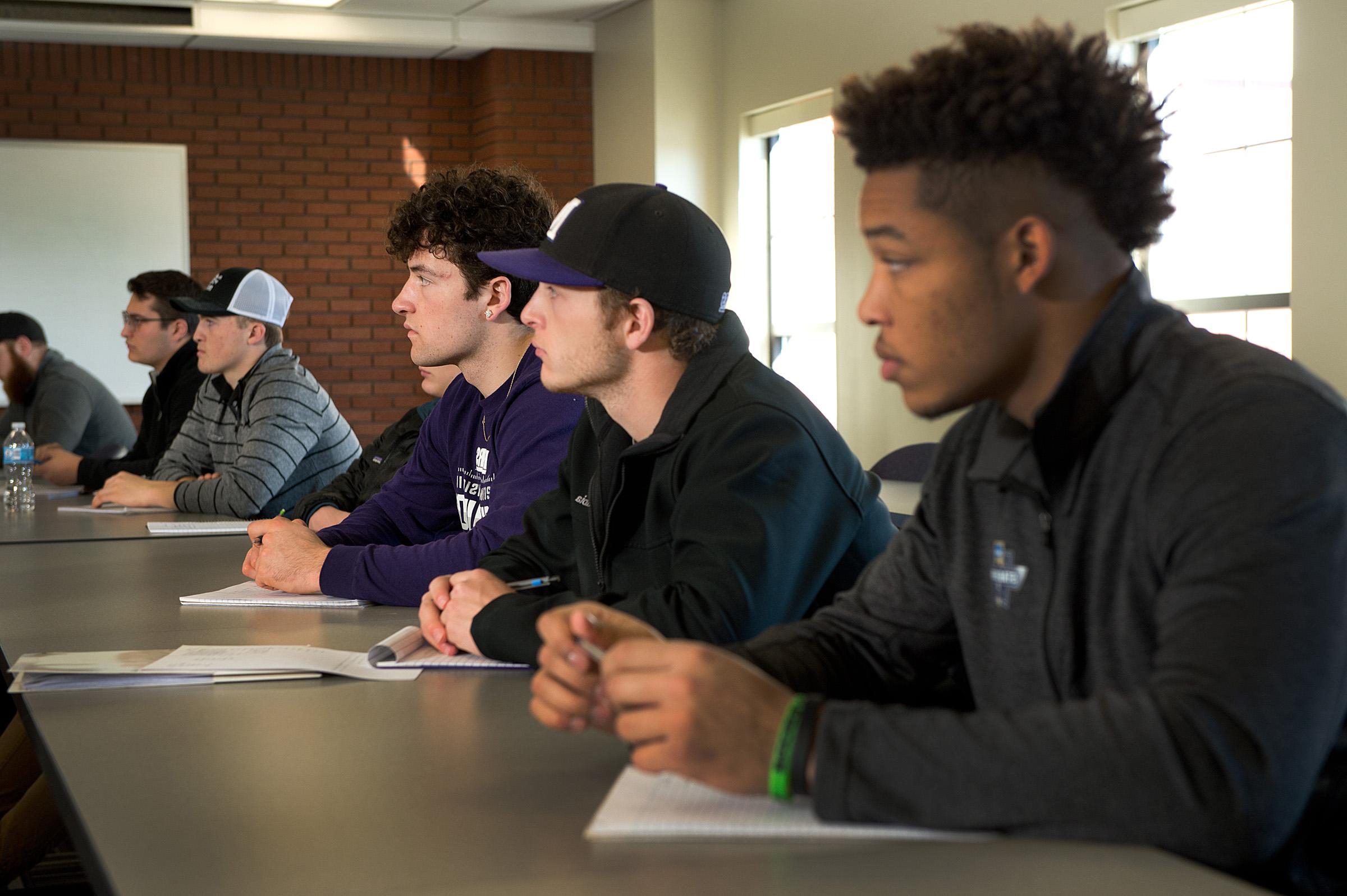 University of Mount Union students in classroom.